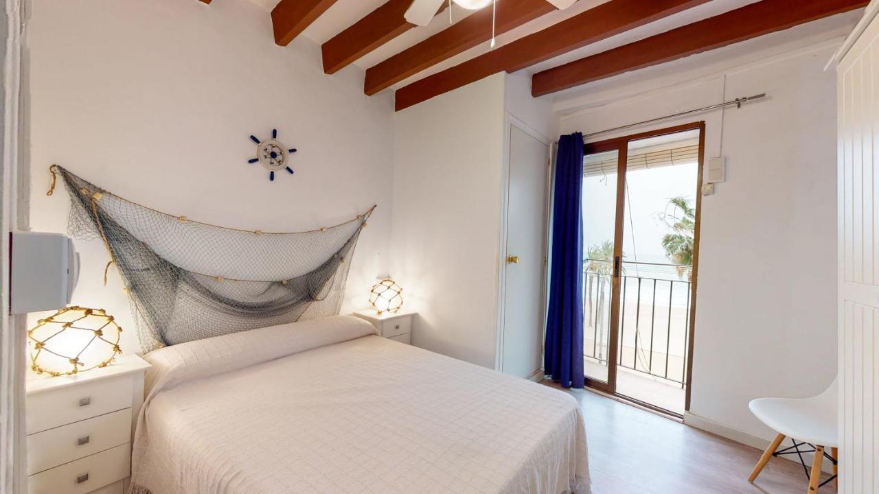 Apartamento en primera linea de playa de Villajoyosa  Exterior foto